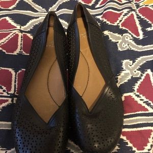 ⭐️⭐️MOVING SALE⭐️⭐️ Size 40 Danskos